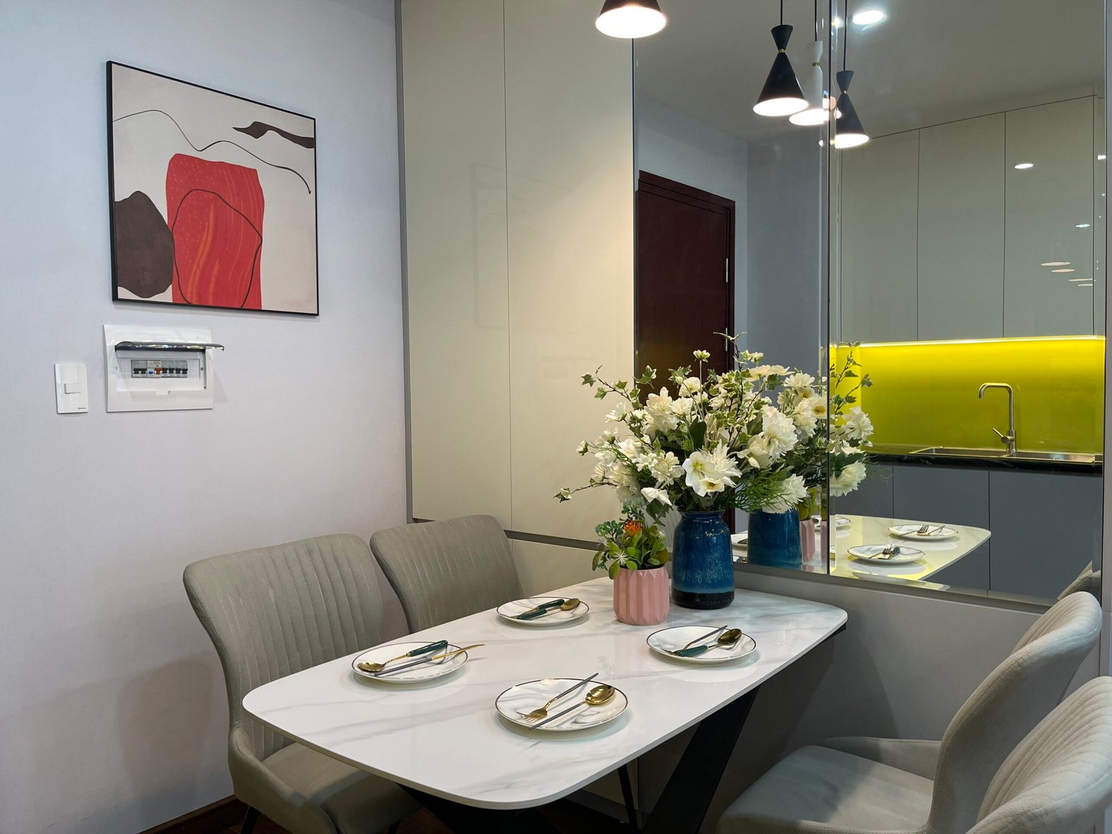 z5723968947383_b5e90bdc94cc06f824e9e56d483c6279